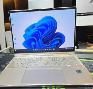 New Laptop Lenovo Yoga 9i 16GB Intel Core I7 SSD 512GB