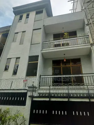 Photo - 6bdrm House in 72 ካሬ ጂ+3 ቤት, Nifas Silk-Lafto for sale