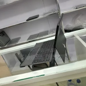 New Laptop Microsoft Surface Pro 6 8GB Intel Core I7 SSD 256GB