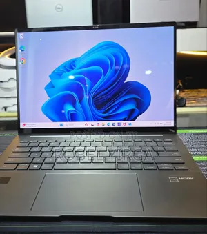 New Laptop Asus ZenBook UX31A 8GB Intel Core Ultra 5 SSD 512GB