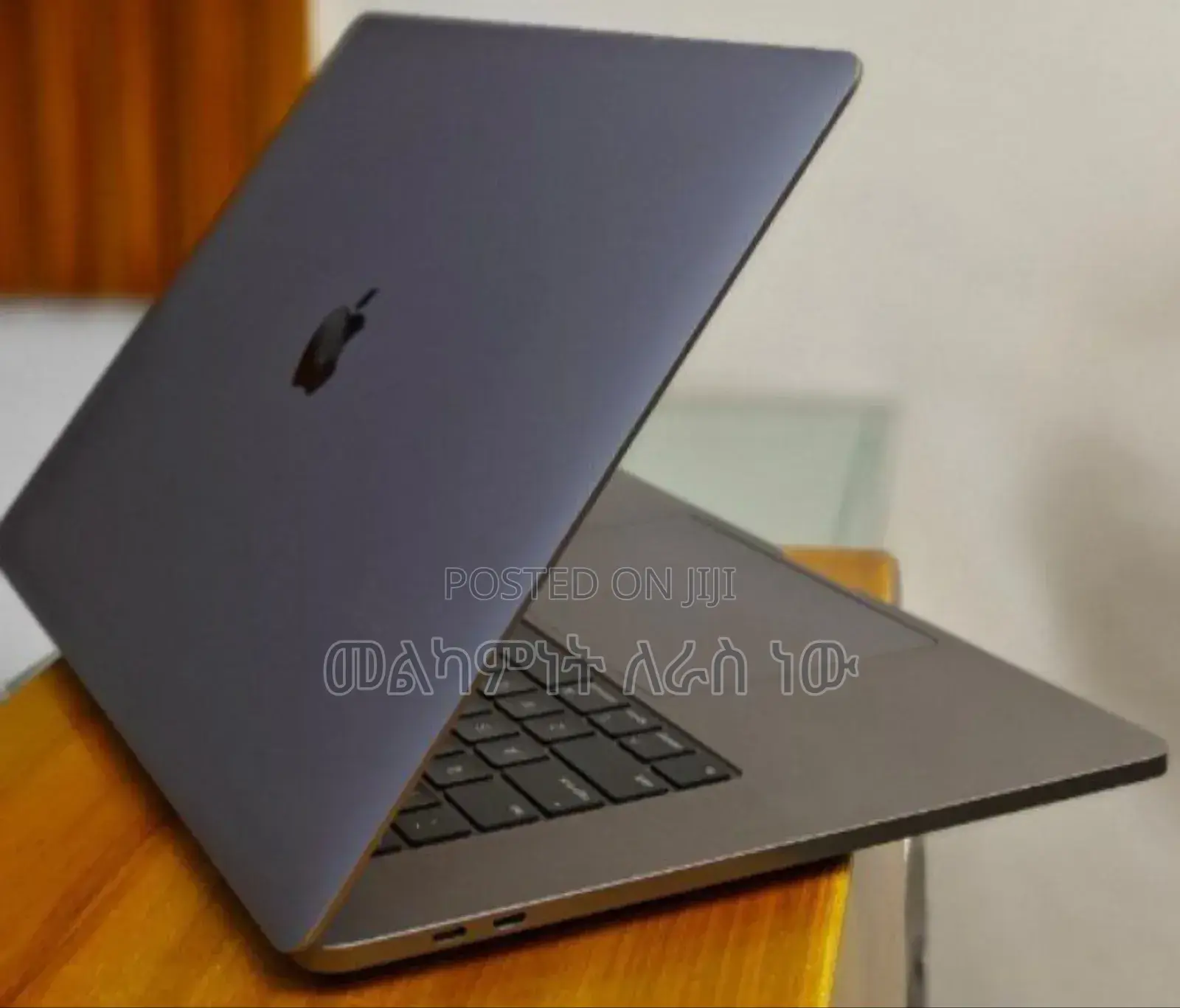 New Laptop Apple MacBook Pro 2019 32GB Intel Core I9 SSD 512GB