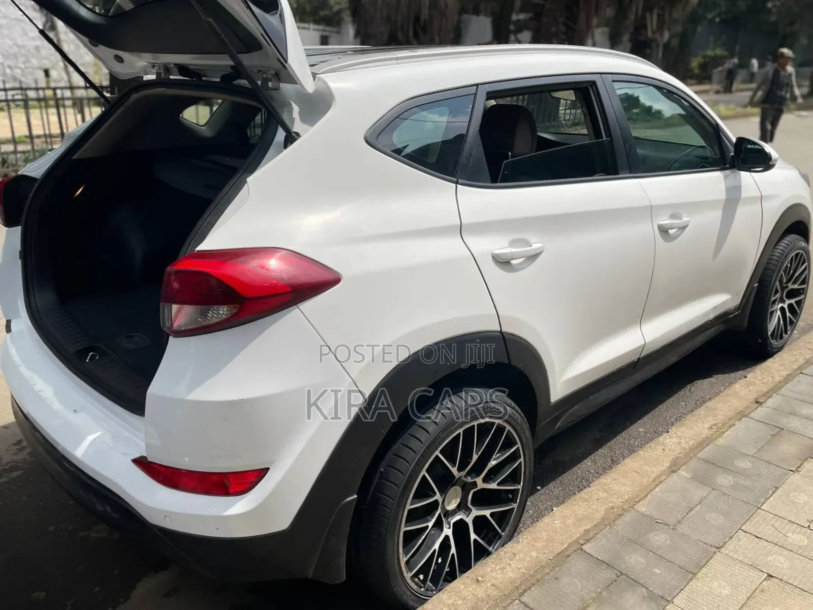 Hyundai Tucson 2017 White