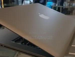 Photo - New Laptop Apple MacBook 2012 4GB Intel Core I5 SSD 256GB