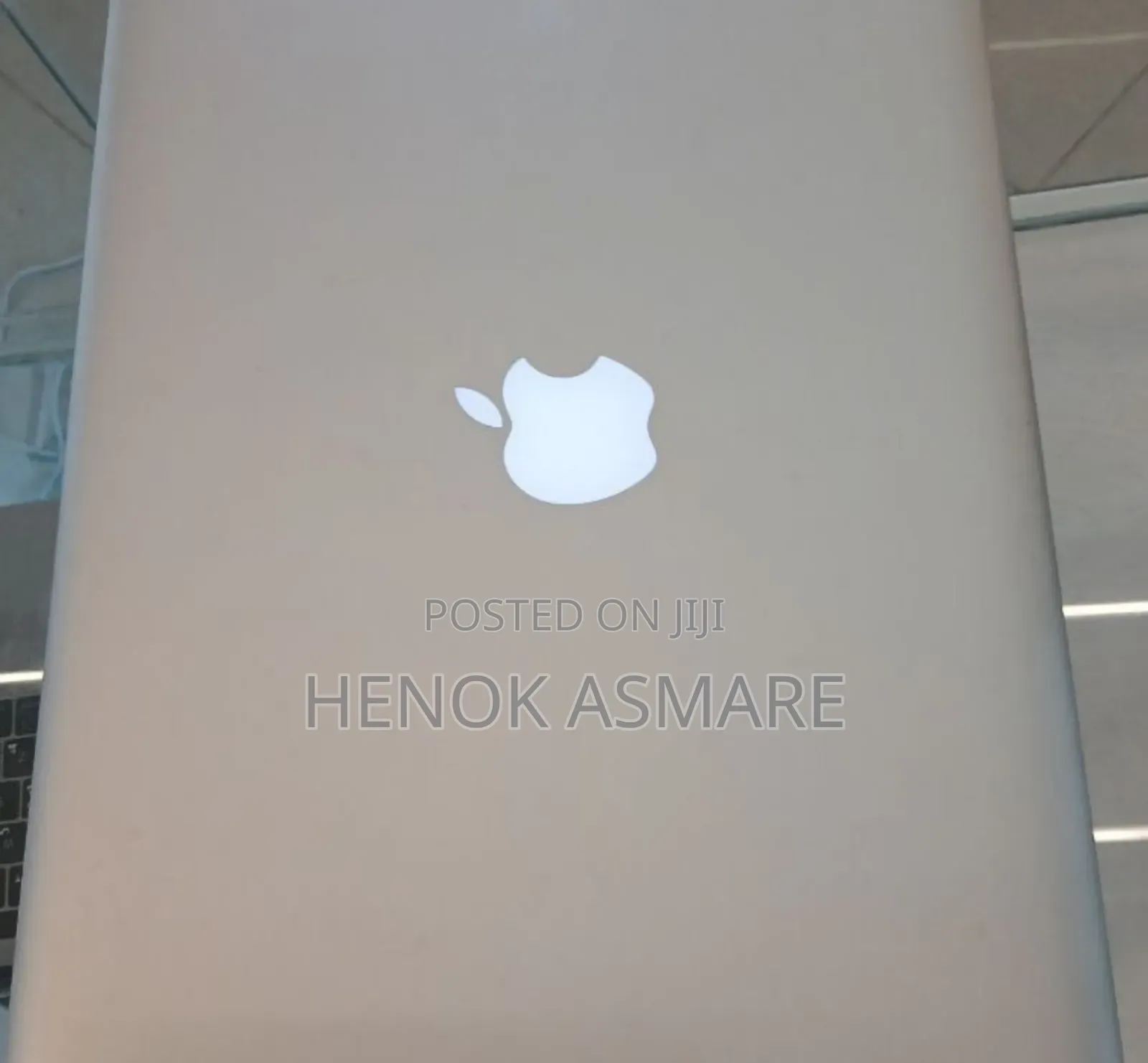 New Laptop Apple MacBook 2012 4GB Intel Core I5 SSD 256GB