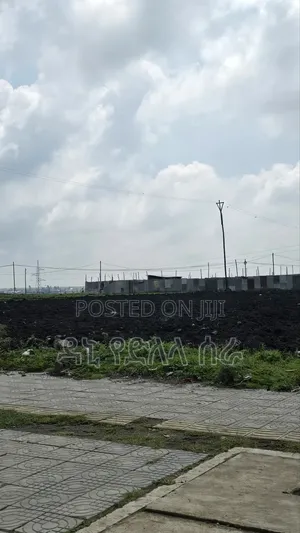 1bdrm House in አዲስ አበባ, Bole for sale