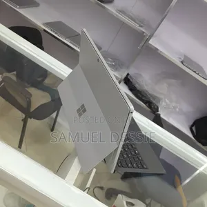 Photo - New Laptop Microsoft Surface Pro 7 16GB Intel Core I7 SSD 256GB
