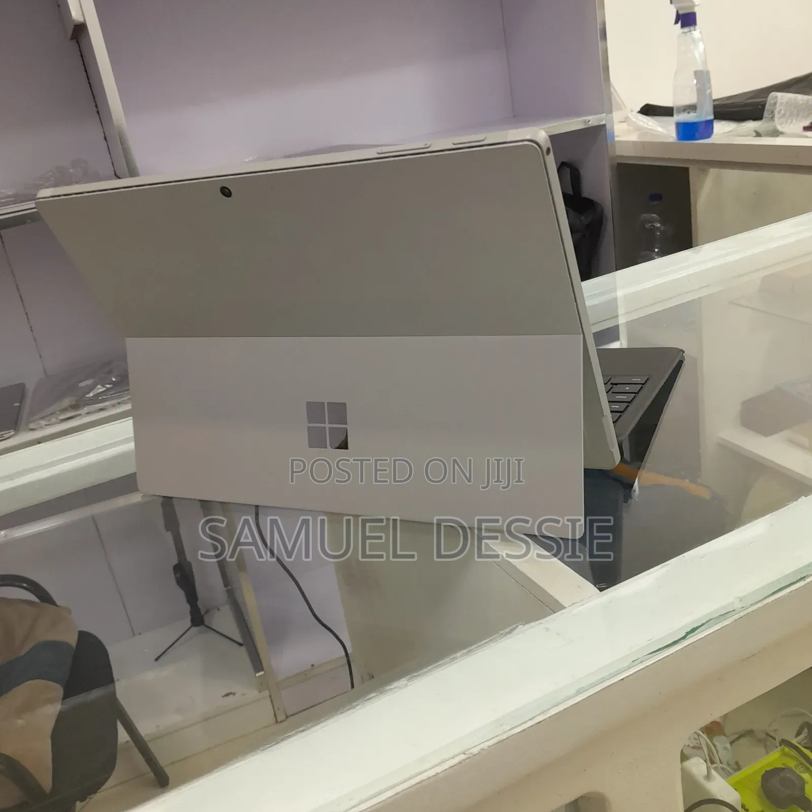 New Laptop Microsoft Surface Pro 7 16GB Intel Core I7 SSD 256GB