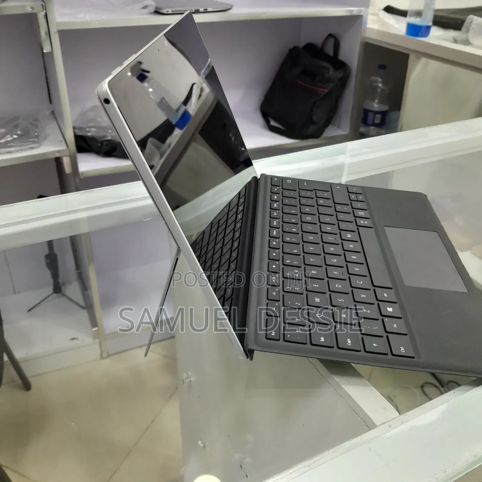 New Laptop Microsoft Surface Pro 7 16GB Intel Core I7 SSD 256GB