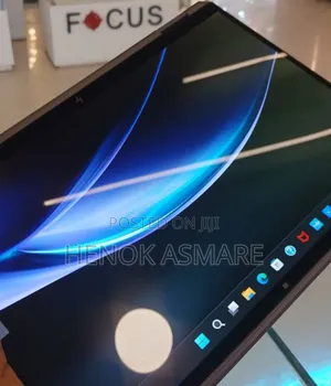 Photo - New Laptop HP Spectre X360 13t 16GB AMD Ryzen 7 SSD 1T