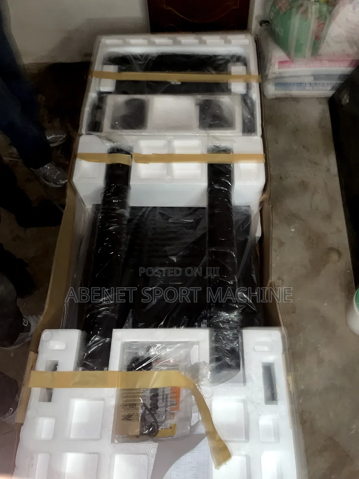 ዘመናዊ የአዉሮጳዉያን ስታንዳርድ Reebok Fr30 የመሮጫ ማሽን