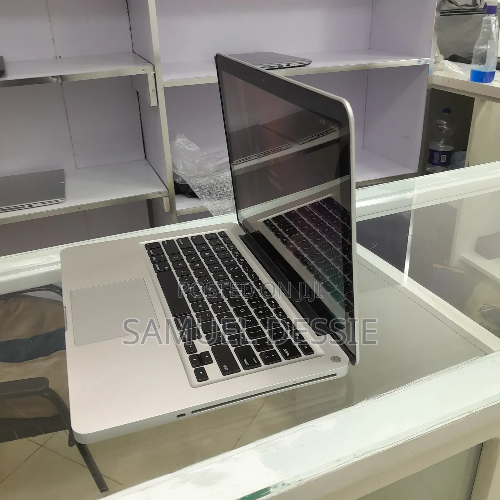 Laptop Apple MacBook Pro 2012 6GB Intel Core I5 SSD 256GB