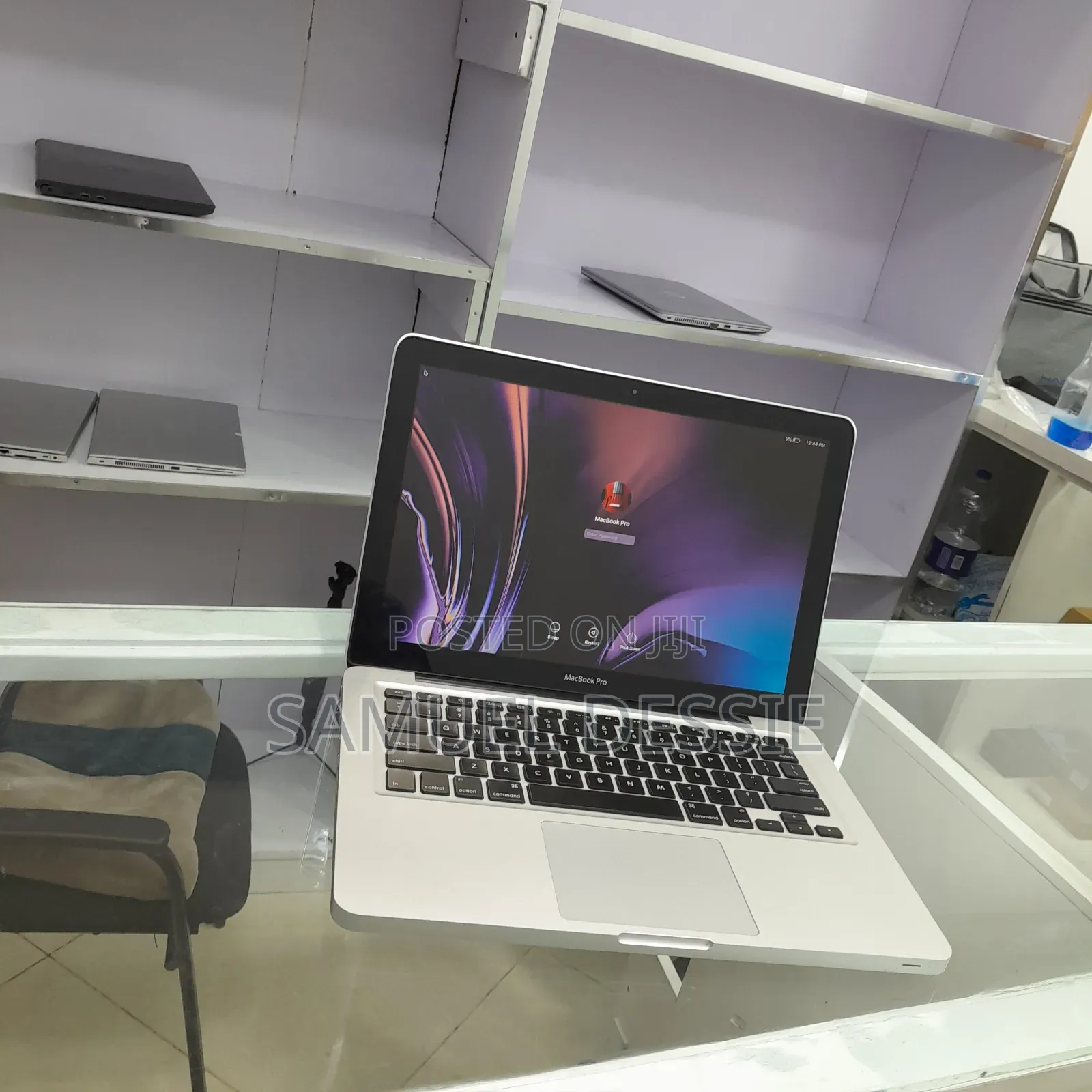 Laptop Apple MacBook Pro 2012 6GB Intel Core I5 SSD 256GB