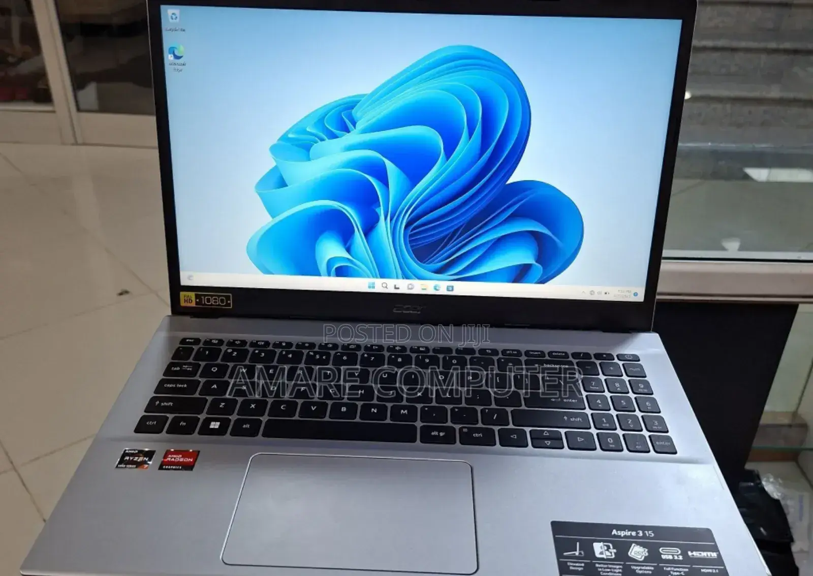 New Laptop Acer Aspire 3 16GB AMD Ryzen 7 SSD 512GB