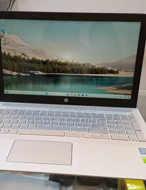 New Laptop HP Pavilion 15 8GB Intel Core I7 HDD+SSD 256GB