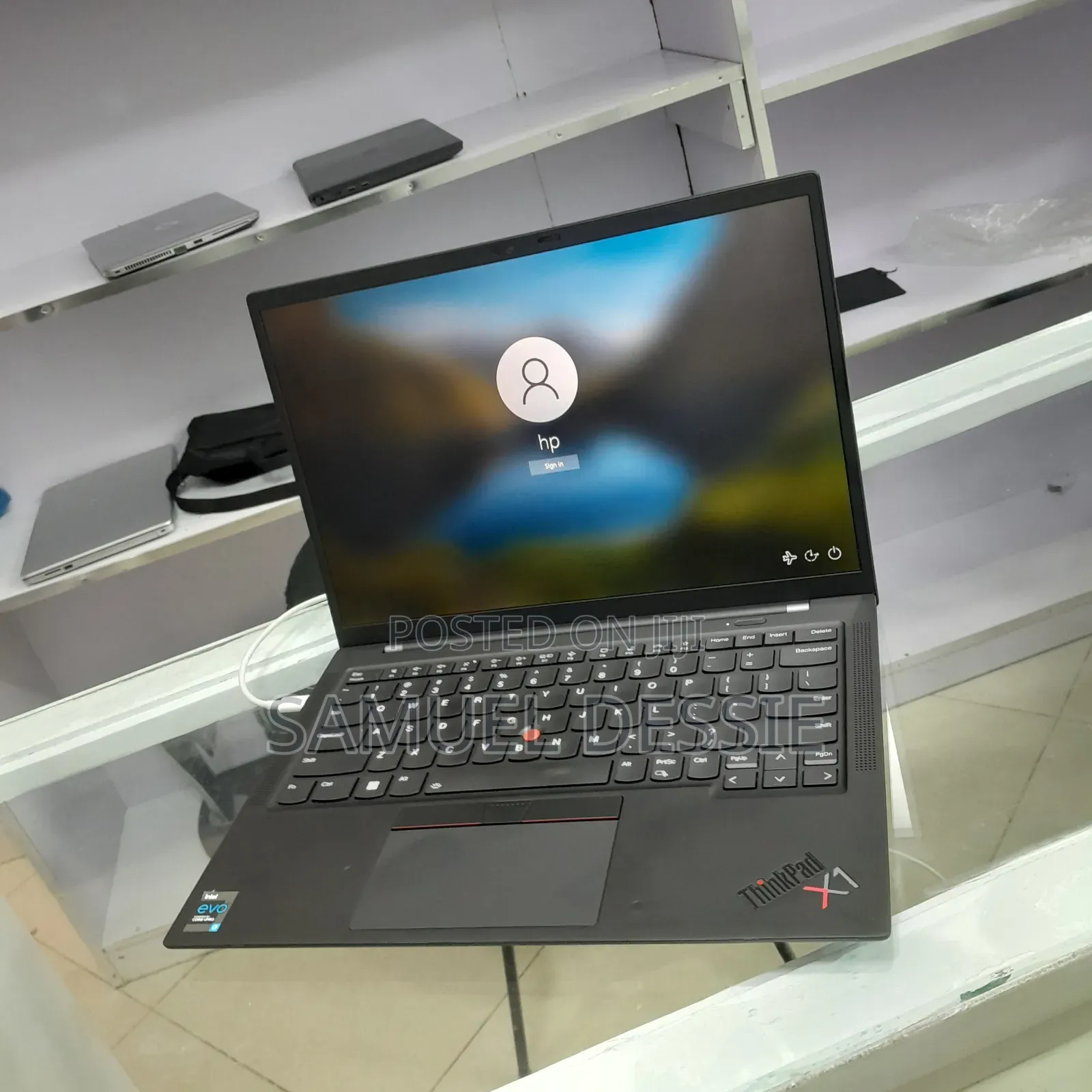 New Laptop Lenovo ThinkPad X1 Carbon 16GB Intel Core I7 SSD 512GB