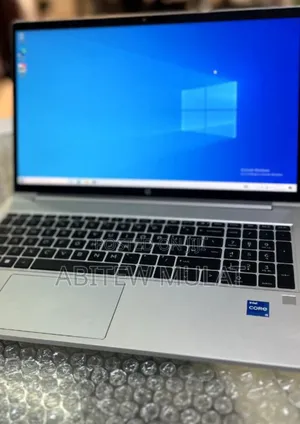 Photo - New Laptop HP Probook 450 16GB Intel Core i5 SSD 1T