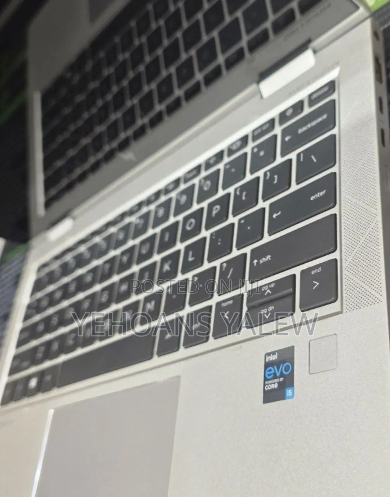 New Laptop HP EliteBook 830 G8 16GB Intel Core i5 SSD 512GB