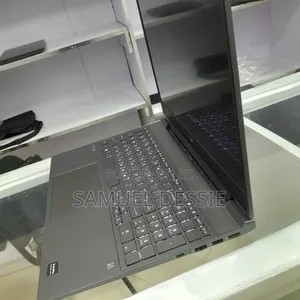 New Laptop HP Victus 15 16GB AMD Ryzen 7 SSD 512GB