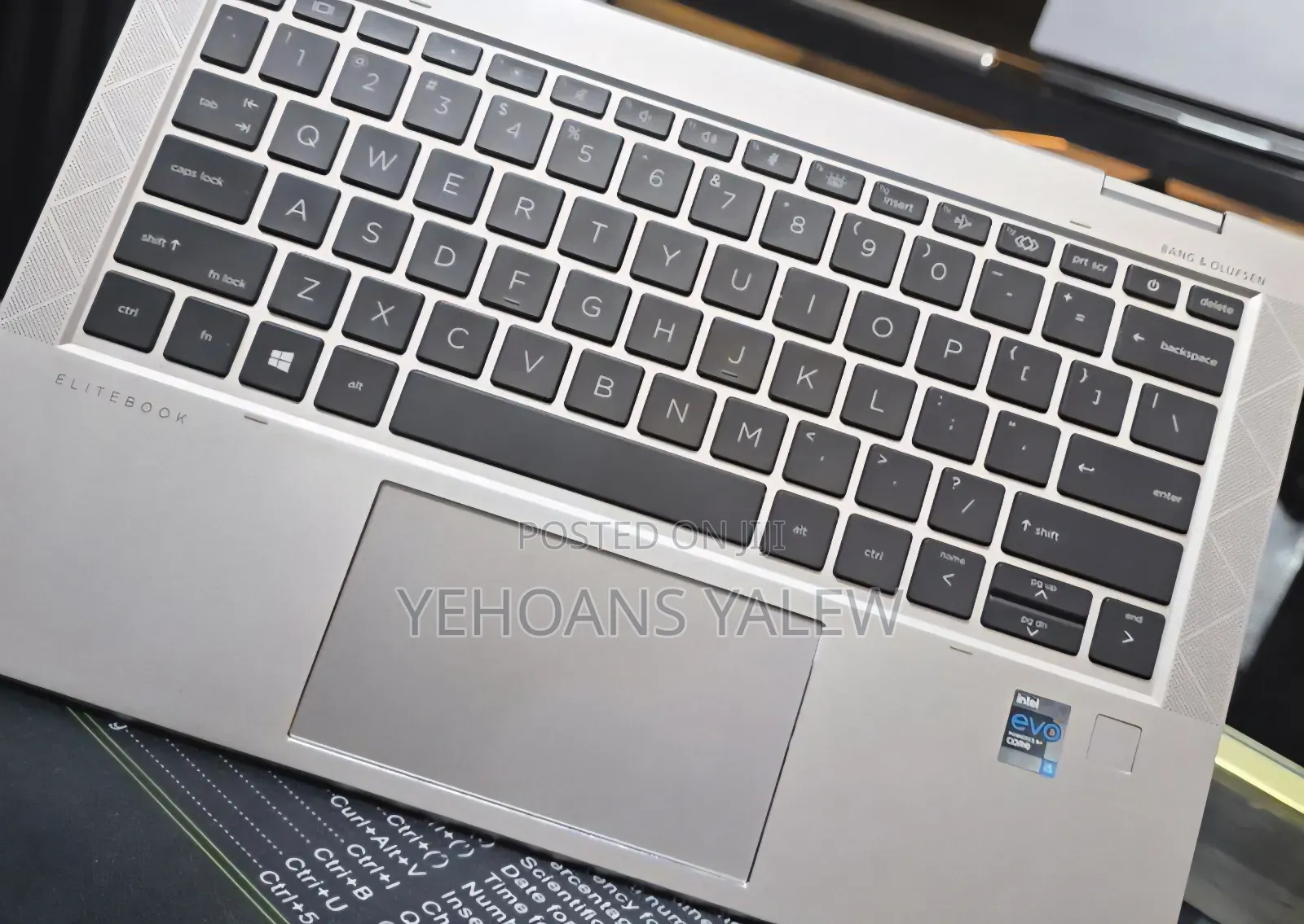 New Laptop HP EliteBook 830 G8 16GB Intel Core i5 SSD 512GB