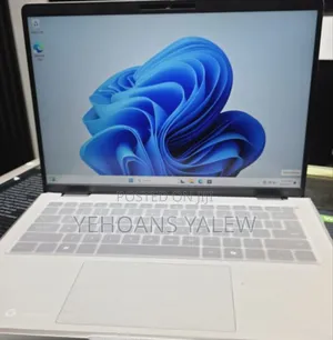 New Laptop Dell Pro 14 32GB AMD Ryzen 7 SSD 512GB