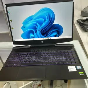 New Laptop HP Pavilion 15 8GB Intel Core i5 SSD 256GB