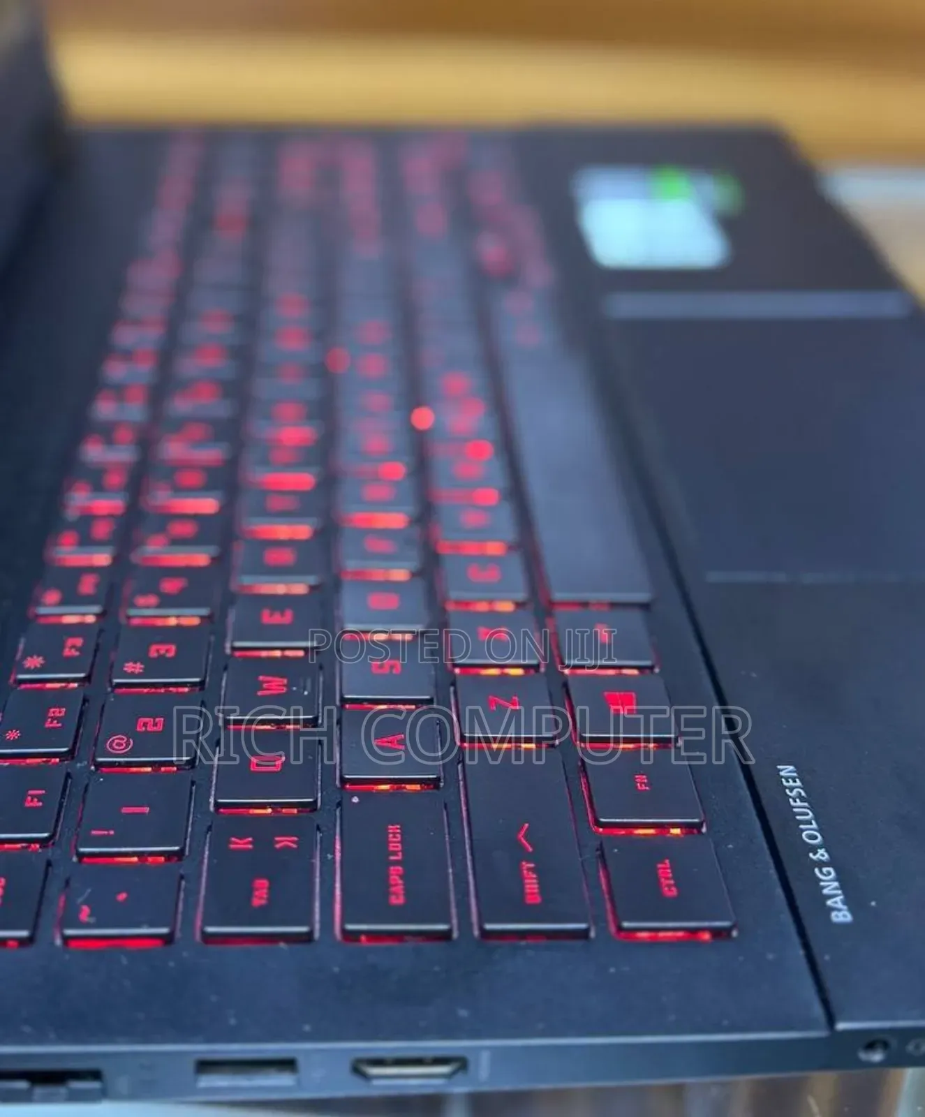 New Laptop HP Omen 15 16GB Intel Core i7 SSD 512GB