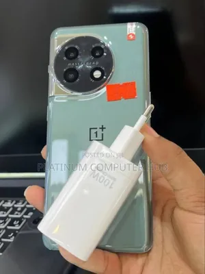 Photo - New OnePlus 11 512 GB Green