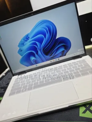 Photo - New Laptop Asus ZenBook 13 UX331UN 16GB Intel Core I7 SSD 512GB