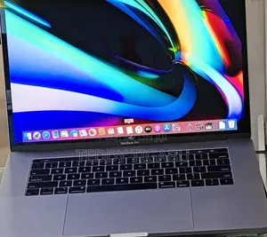 New Laptop Apple MacBook Pro 32GB Intel Core I9 SSD 512GB