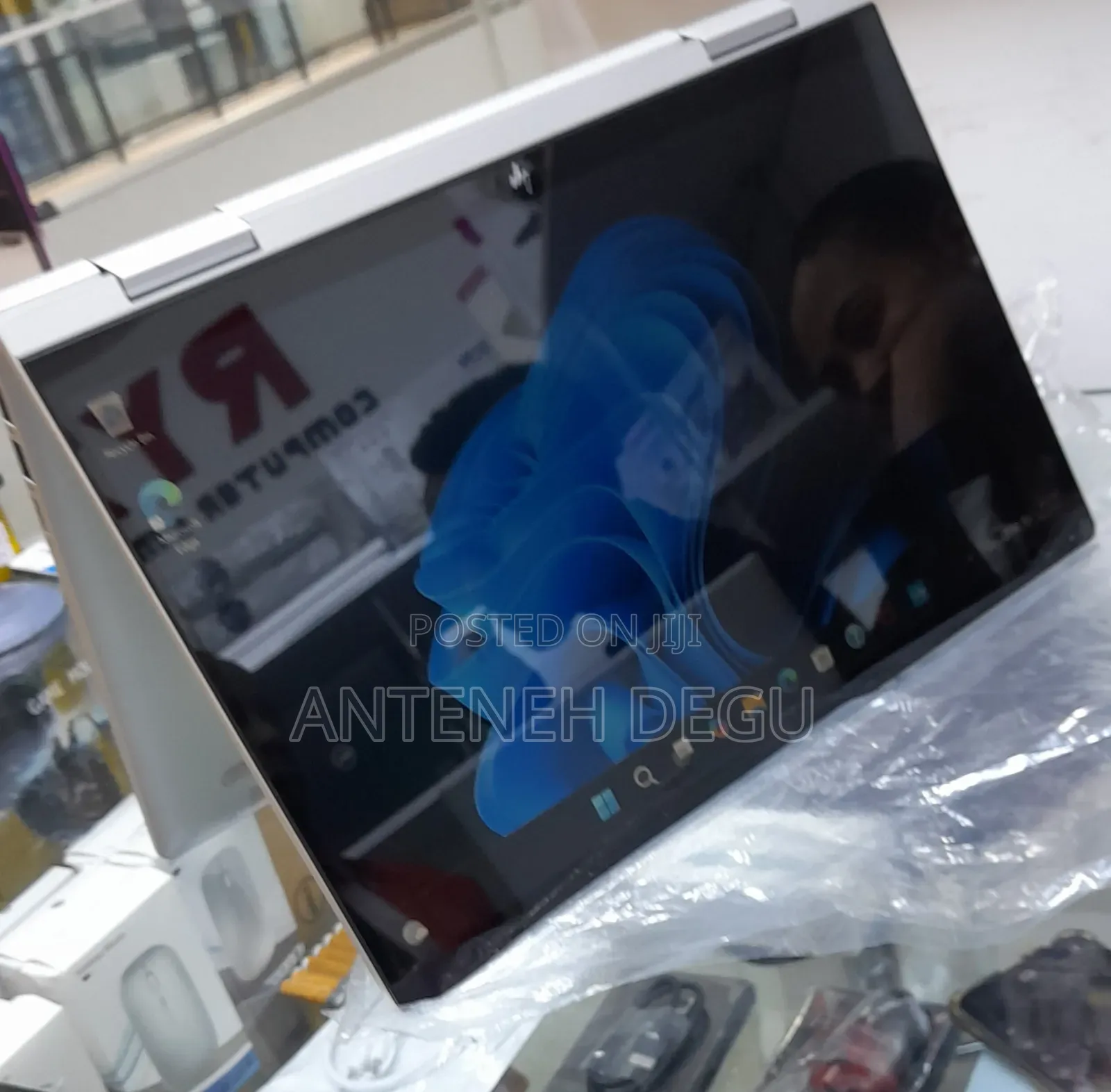 New Laptop HP Envy X360 16GB SSD 1T