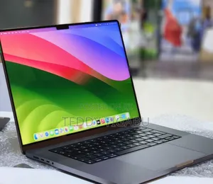 New Laptop Apple MacBook Pro 2021 M1 32GB Apple M1 SSD 512GB