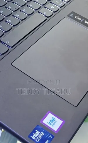 New Laptop Lenovo Yoga 7i 16GB Intel Core Ultra 7 SSD 1T