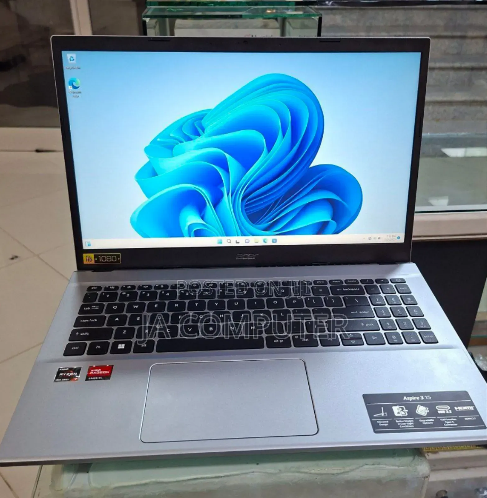 New Laptop Acer Aspire 5 16GB AMD Ryzen 7 SSD 512GB