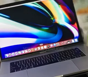 New Laptop Apple MacBook Pro 2019 32GB Intel Core I9 SSD 512GB