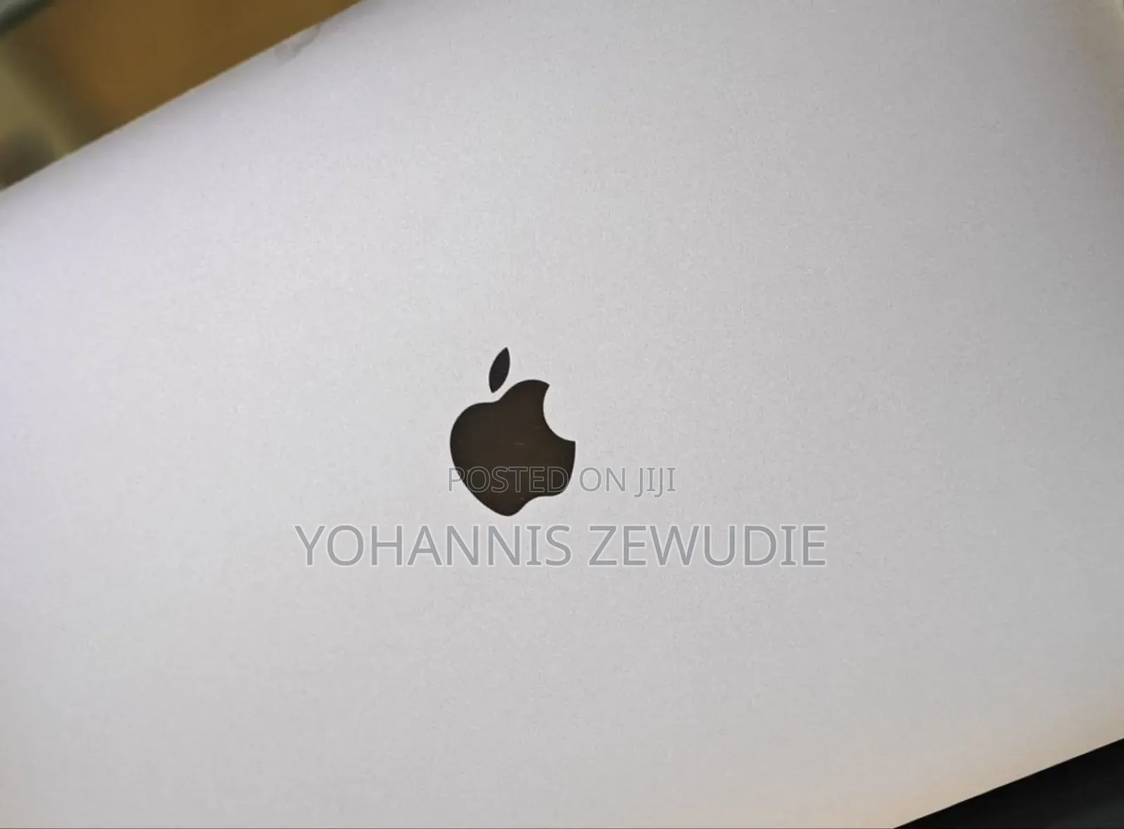 New Laptop Apple MacBook Pro 2019 32GB Intel Core I9 SSD 512GB