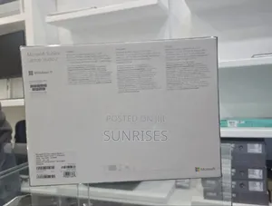 New Microsoft Surface Laptop Studio 2 16GB Intel Core I7 SSD 512GB