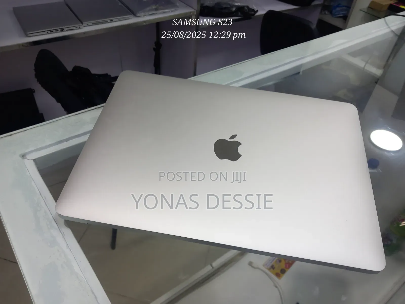 New Laptop Apple MacBook Air 2020 8GB Intel Core I5 SSD 512GB