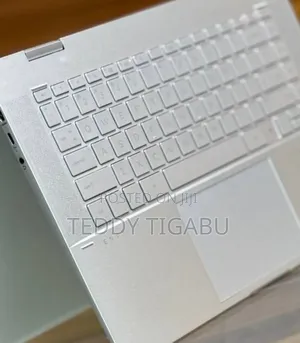 New Laptop HP Envy X360 16GB Intel Core I7 SSD 256GB