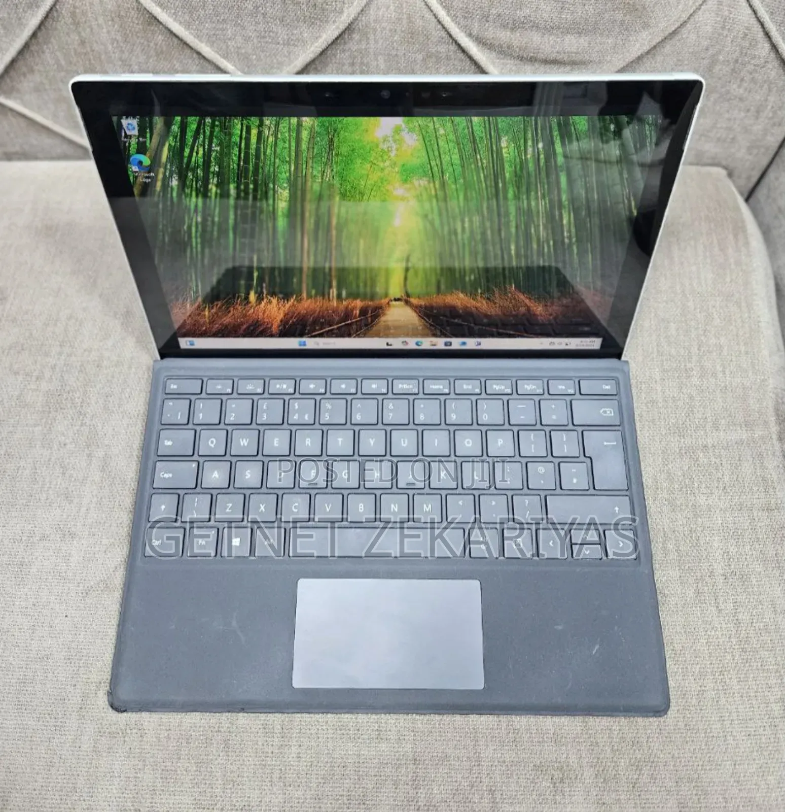 New Laptop Microsoft Surface Pro 7 16GB Intel Core i7 SSD 256GB