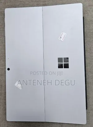 Photo - New Laptop Microsoft Surface Pro 7 8GB Intel Core I5 SSD 128GB