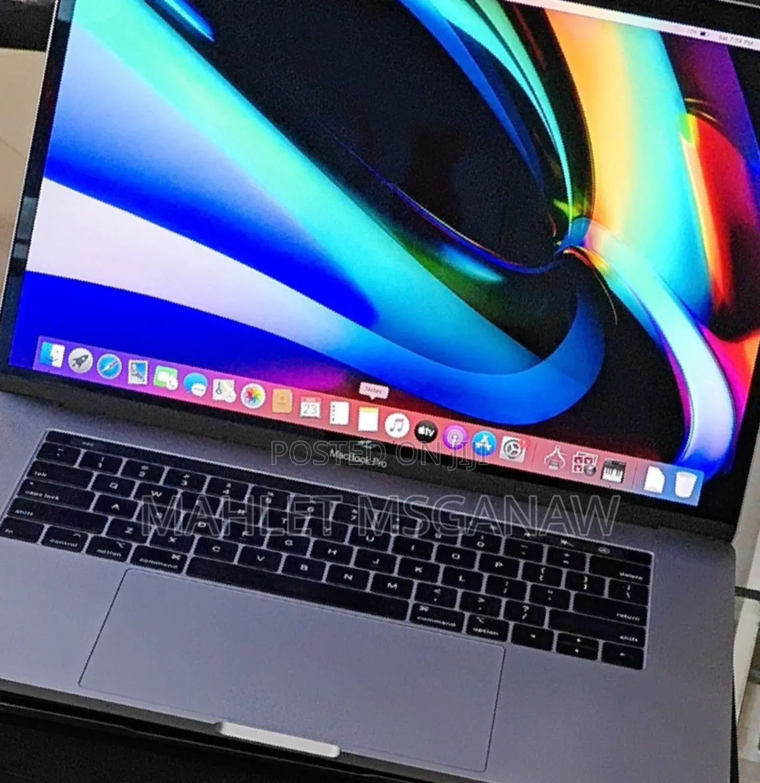 New Laptop Apple MacBook Pro 32GB Intel Core I9 SSD 512GB