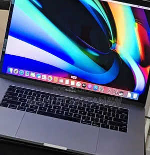 New Laptop Apple MacBook Pro 32GB Intel Core I9 SSD 512GB