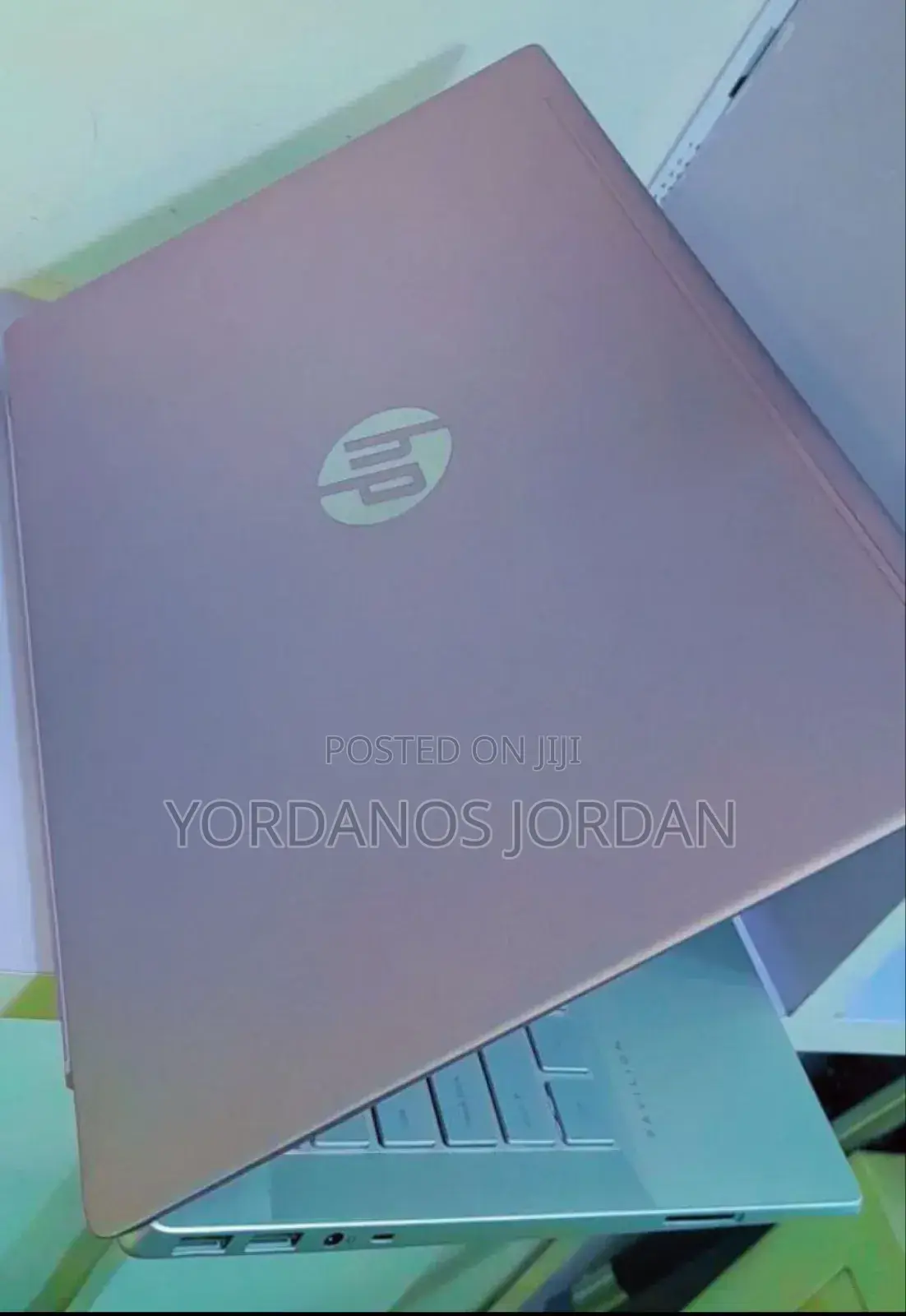 New Laptop HP Pavilion 14 8GB Intel Core i5 SSD 512GB