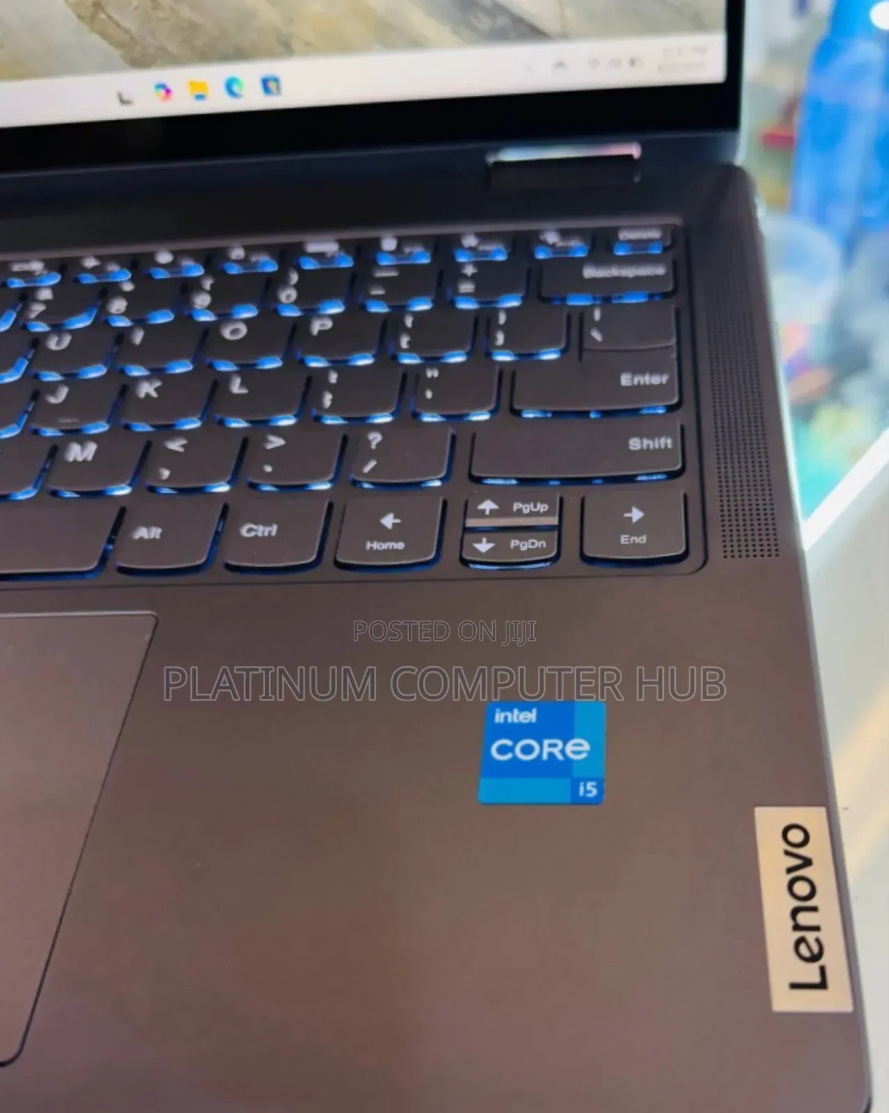 New Laptop Lenovo Yoga 710 16GB Intel Core i5 SSD 512GB