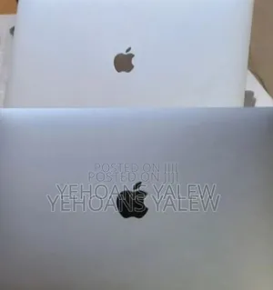 New Laptop Apple MacBook Pro 2017 16GB Intel Core i7 SSD 256GB