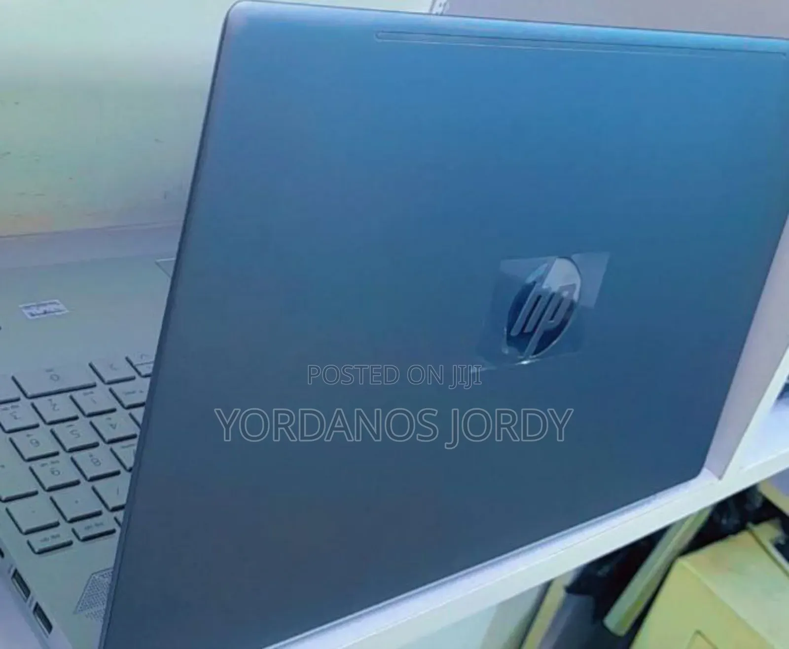 New Laptop HP Pavilion 15 8GB Intel Core I5 SSHD (Hybrid) 1.5T