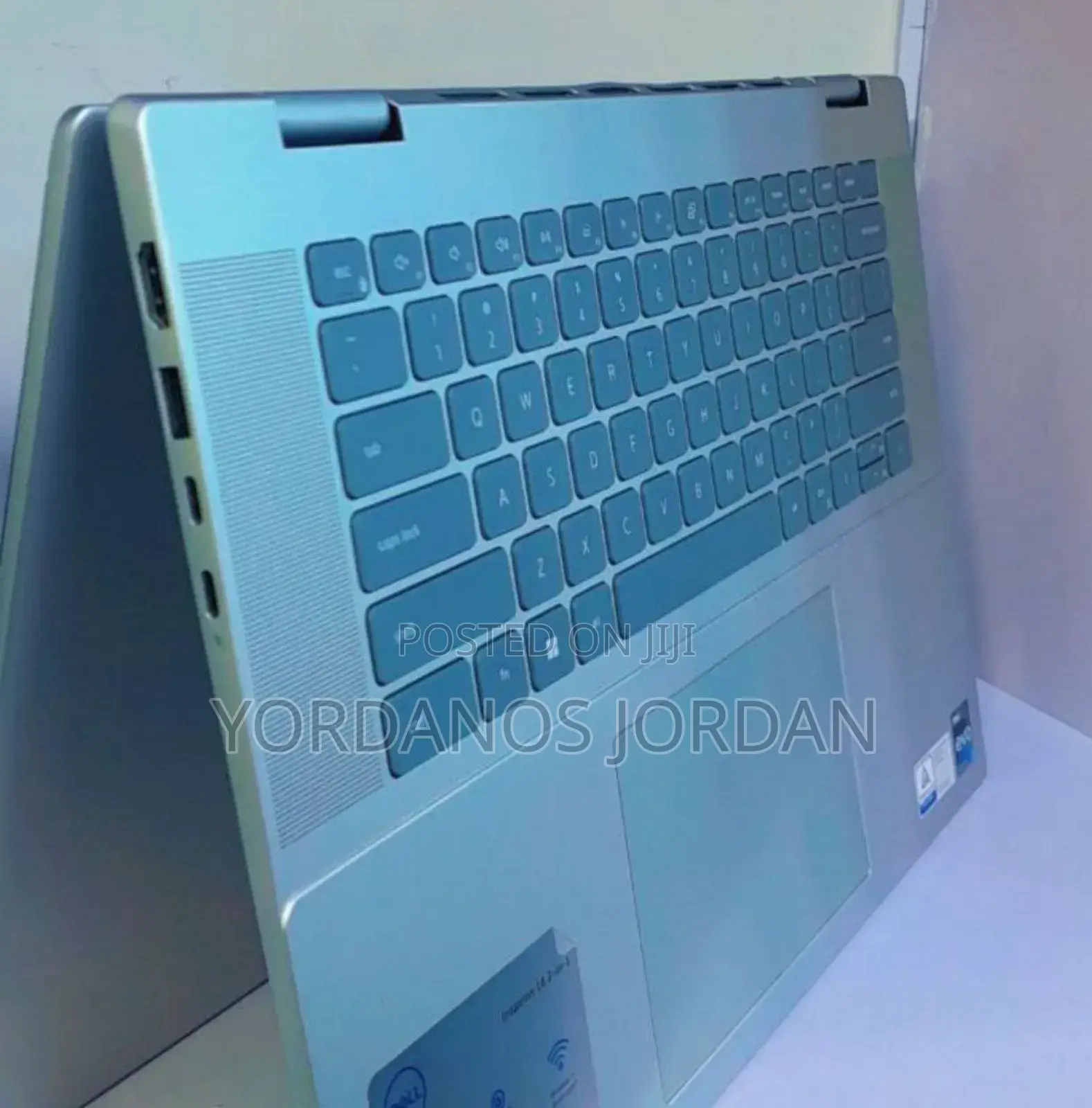 New Laptop Dell Inspiron 16 5620 16GB Intel Core I7 SSD 1T
