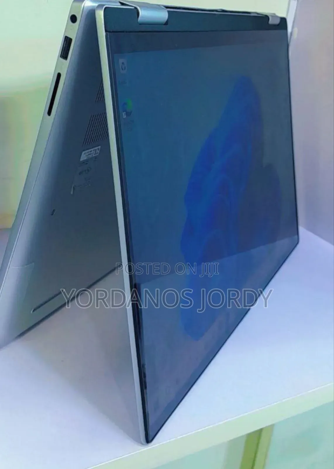 New Laptop Dell Inspiron 16 5620 16GB Intel Core I7 SSD 1T