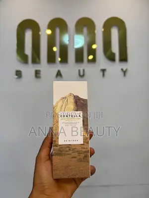 Photo - Madagascar Centella Air-Fit Suncream Light Spf30