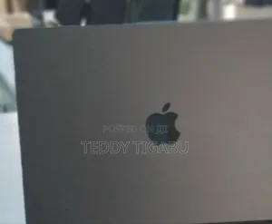 New Laptop Apple MacBook Pro 2021 M1 16GB Apple M1 SSD 512GB